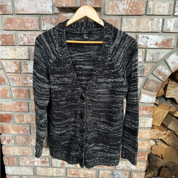 Forever 21 Ladies Cardigan - Button Front ‘Grandpa’ Style Sz Med - Picture 1 of 7